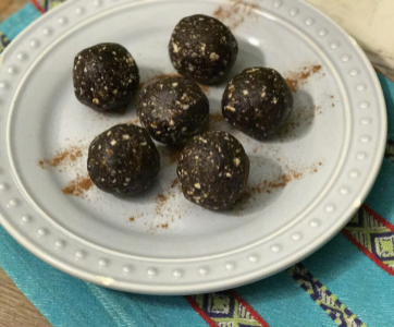 Carob Cashew Raw Balls