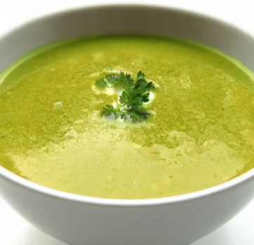 Chilled Cucumber Dill Soup