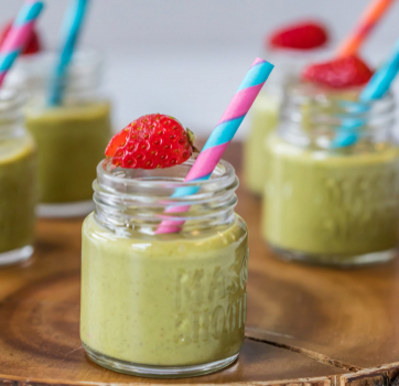 Almond Matcha Green Smoothie