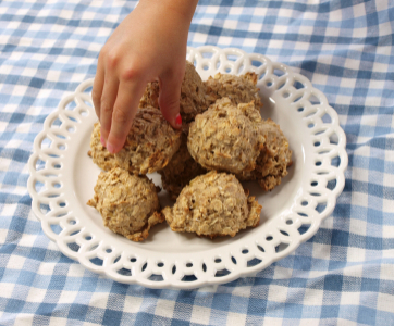 Kid-Friendly Oatmeal Banana Cookies