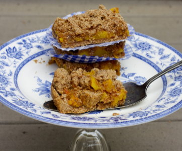 Peach Crumble Bars