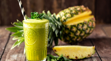Pineapple Mint Green Smoothie
