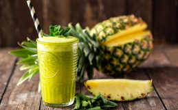 Pineapple Mint Green Smoothie