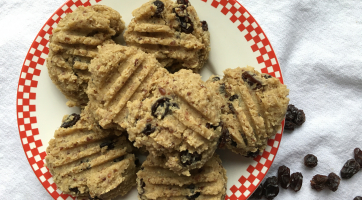 Nutty Quinoa Cookies