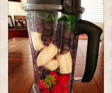 Red White and Blue Green Smoothie