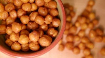 Roasted Curry Chickpeas