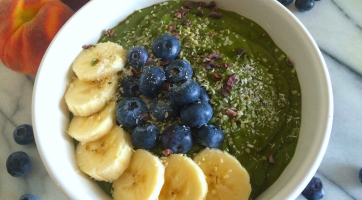 Super Green Smoothie Bowl