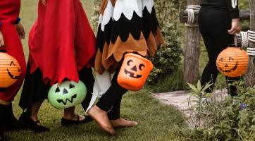 The Healthy Mom’s Halloween Survival Guide