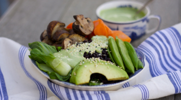 Yogi Bowl with Cashew Cilantro Dressing